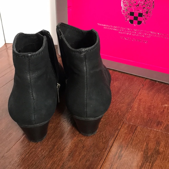 New in box Vince Camuto Black Silk Bootie - Picture 2 of 4